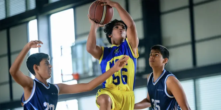 Senior Boys & Girls Win COMBOS Basketball